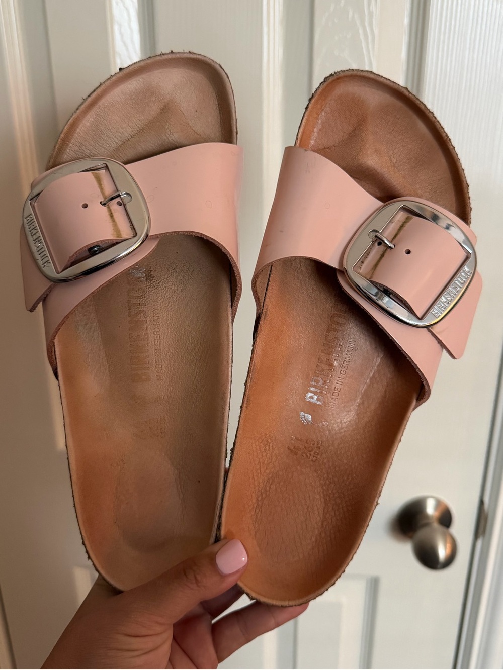 Birkenstock Madrid Big Buckle High Shine Light Rose Slides EU 41 Narrow